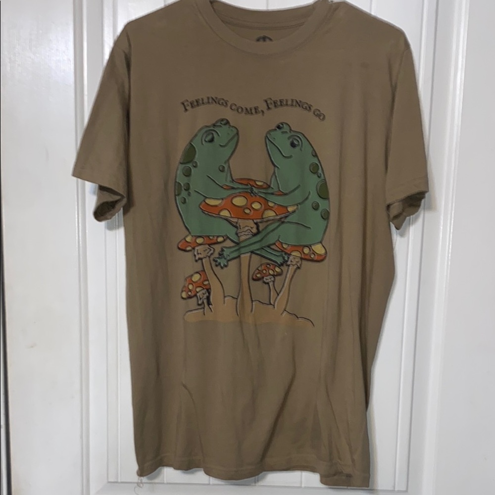 Tan Graphic Short Sleeve Tee